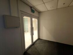 Peninsula Shopping Complex (D6), Office #579068571